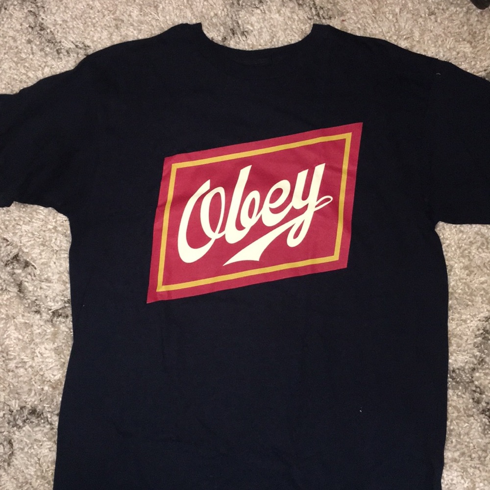 Obey Tee